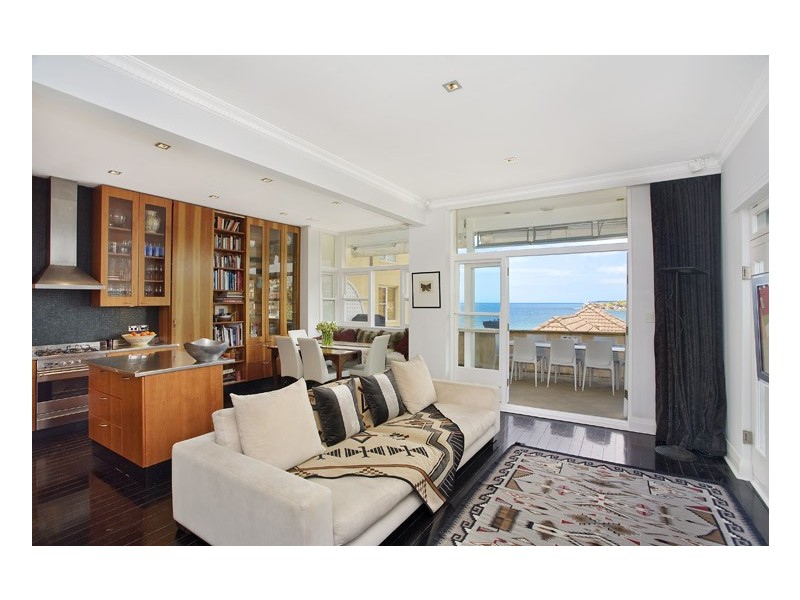 1/1  Kenneth Street, Tamarama NSW 2026