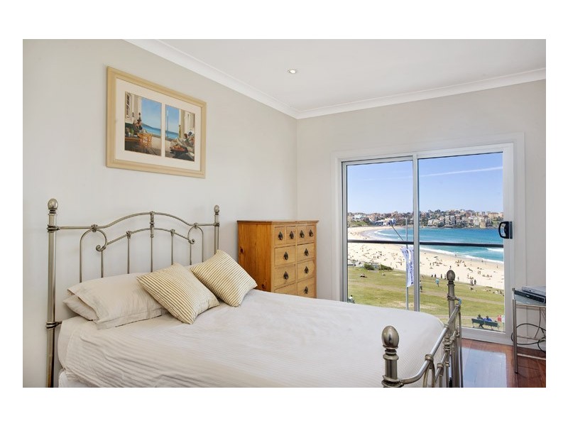 8/66 Campbell Parade, Bondi Beach NSW 2026