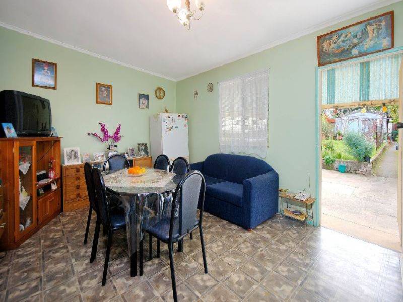 92  Windsor Road, Dulwich Hill NSW 2203