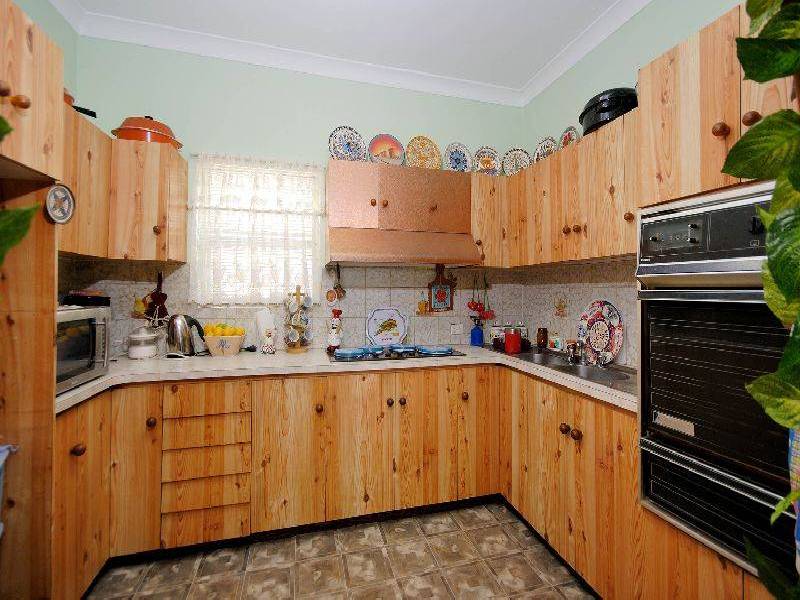 92  Windsor Road, Dulwich Hill NSW 2203
