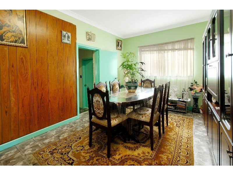 92  Windsor Road, Dulwich Hill NSW 2203