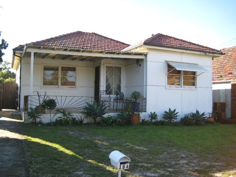 184  President Avenue, Brighton-le-sands NSW 2216