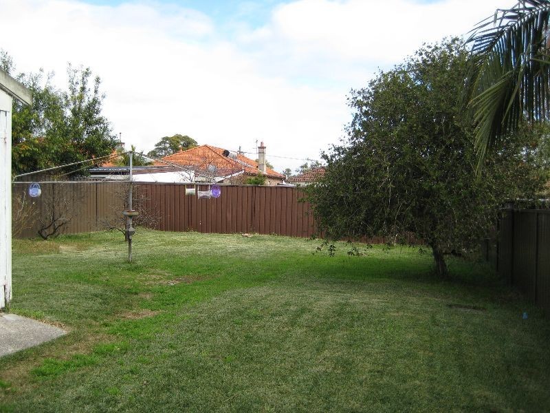 12 Lansdowne Street, Bardwell Valley NSW 2207