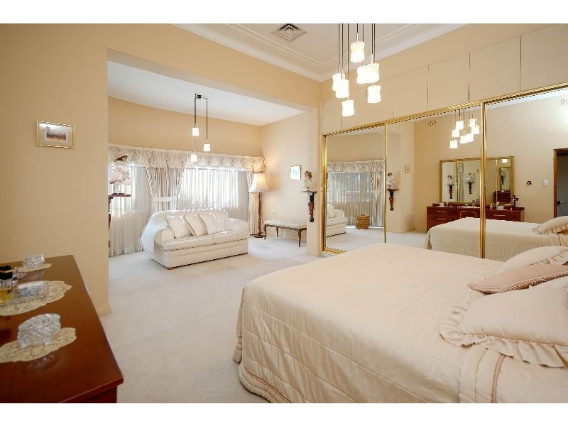 112-112A  Forest Road (Cnr of Mount St), Arncliffe NSW 2205