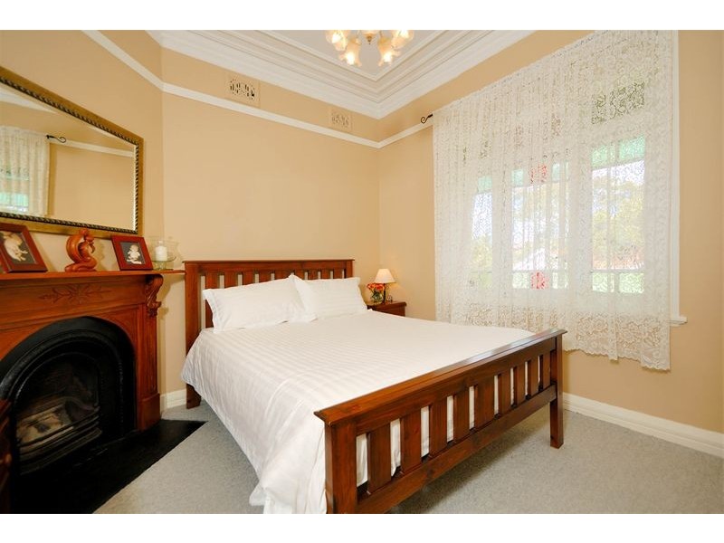 38  Willison Road, Carlton NSW 2218