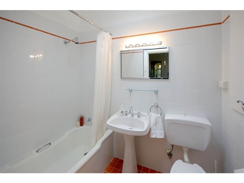 38  Willison Road, Carlton NSW 2218