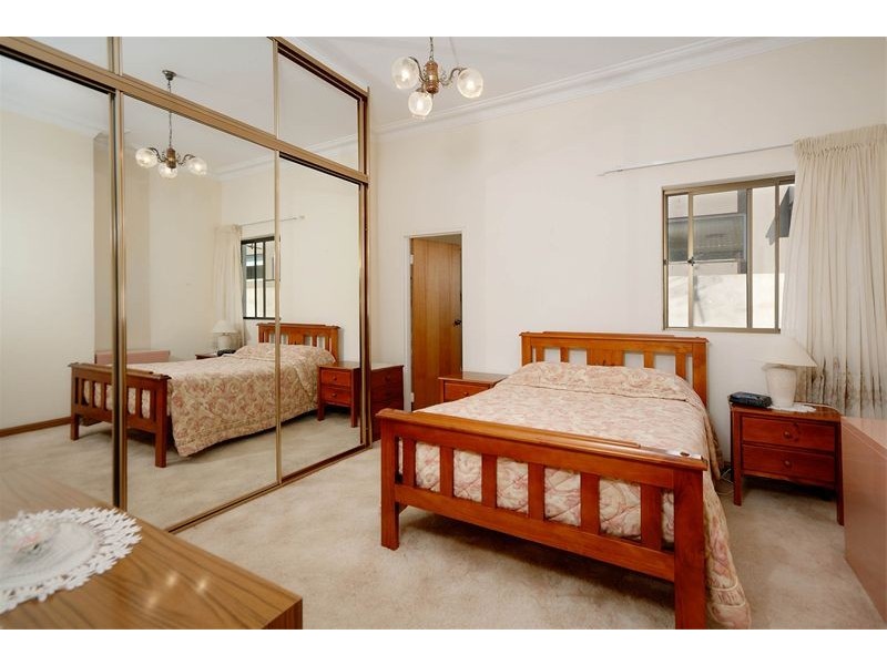 21  The Little Grand Parade, Brighton-le-sands NSW 2216