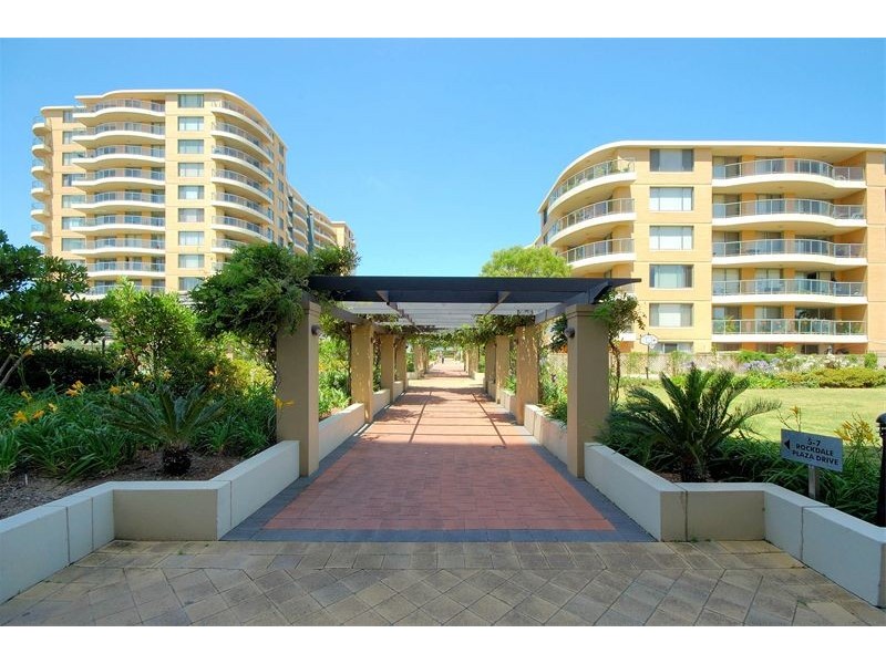 1212/5  Rockdale Plaza Drive, Rockdale NSW 2216