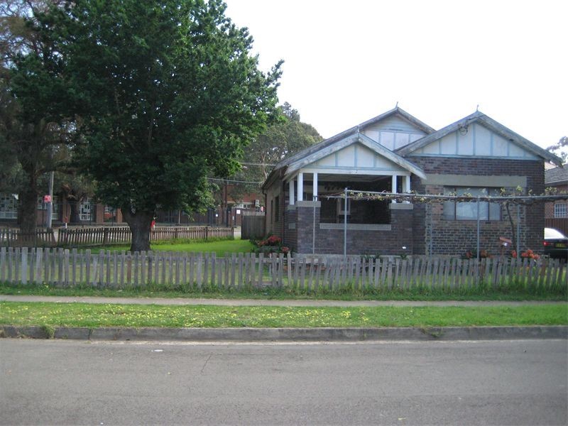 2  Dowling Street, Arncliffe NSW 2205