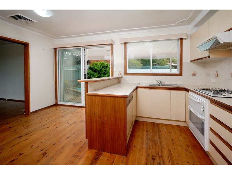 5  Chestnut Drive, Banksia NSW 2216