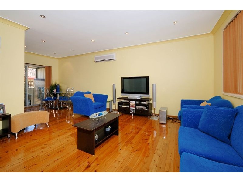 2/10-12  Albert Street, Bexley NSW 2207