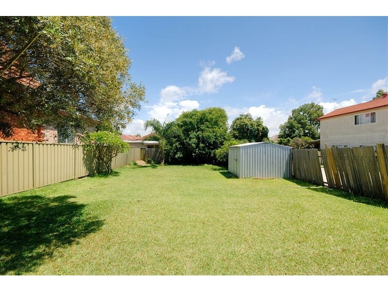 697  Forest Road, Bexley NSW 2207