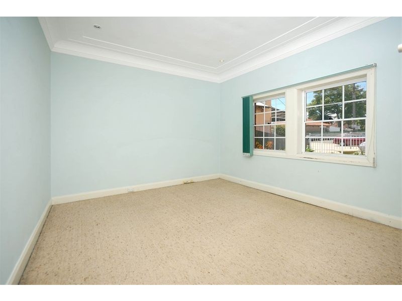 697  Forest Road, Bexley NSW 2207