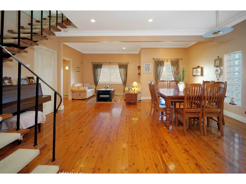 32  Halstead Street, South Hurstville NSW 2221