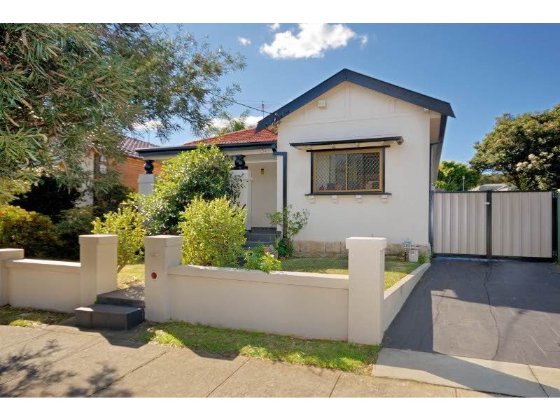 134  Woids Avenue, Carlton NSW 2218