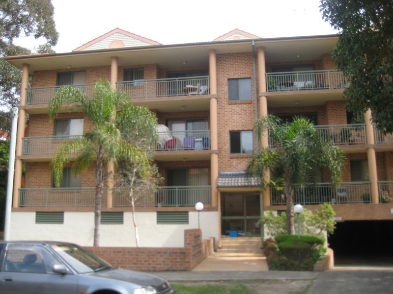 9/3-5  Cairo Street, Rockdale NSW 2216