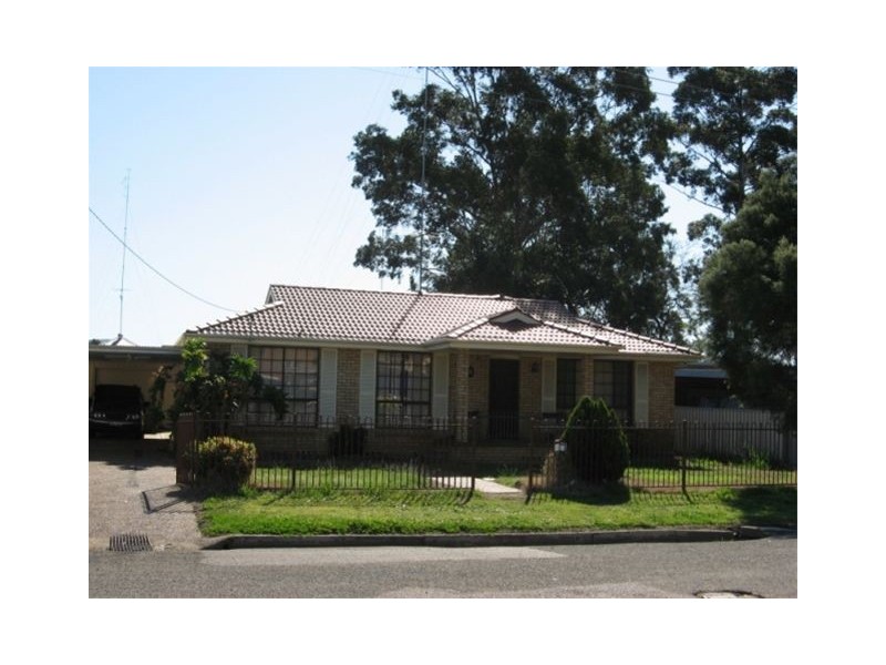 20 Charlton Street, Cessnock NSW 2325