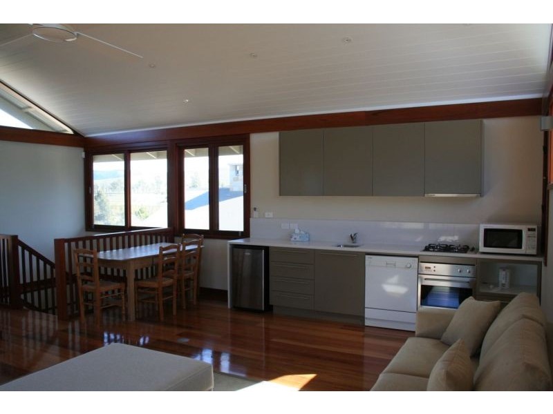 2 Mahogany Private Road, Rothbury NSW 2320
