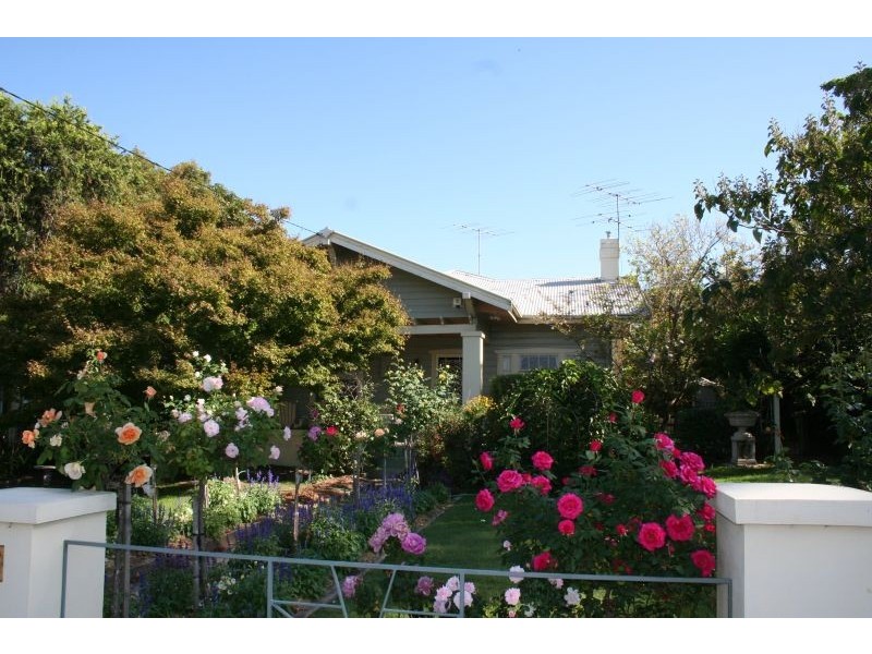 18 View Street, Cessnock NSW 2325