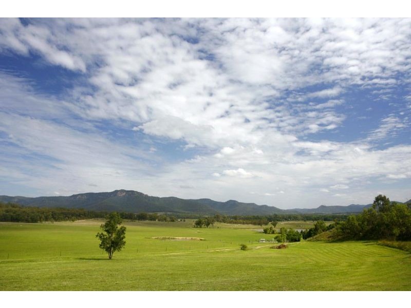 1297 Broke Road, Broke NSW 2330
