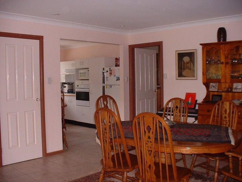 124 Nichols Road, Laguna NSW 2325