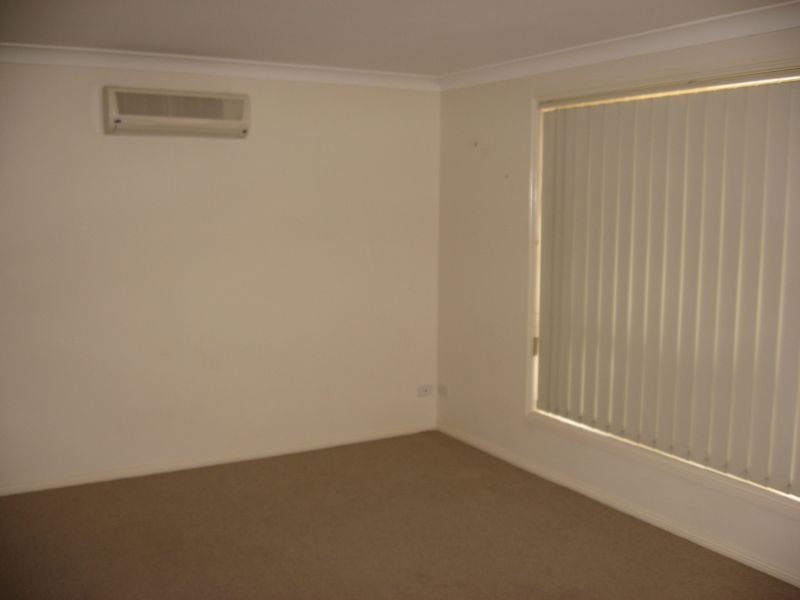 3/8 Sports Avenue, Cessnock NSW 2325