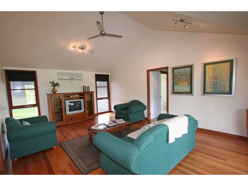 26 Lodge Road, Lovedale NSW 2325