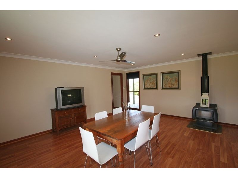 26 Lodge Road, Lovedale NSW 2325