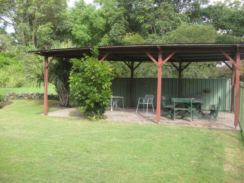 9 Camellia Close, Elrington NSW 2325