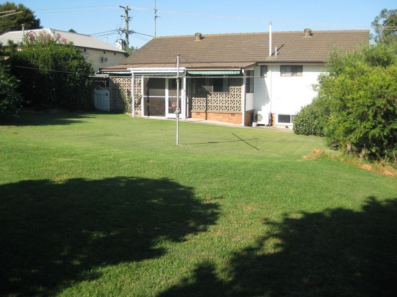 7 Buckland Avenue, Cessnock NSW 2325