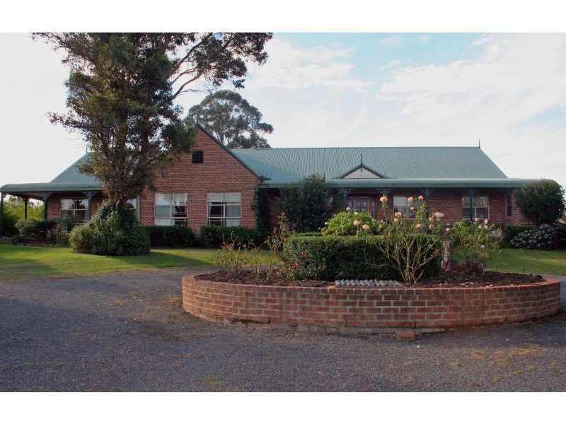 74 Wilderness Road, Lovedale NSW 2325