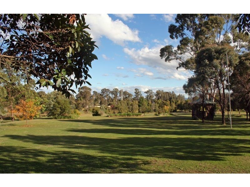 74 Wilderness Road, Lovedale NSW 2325