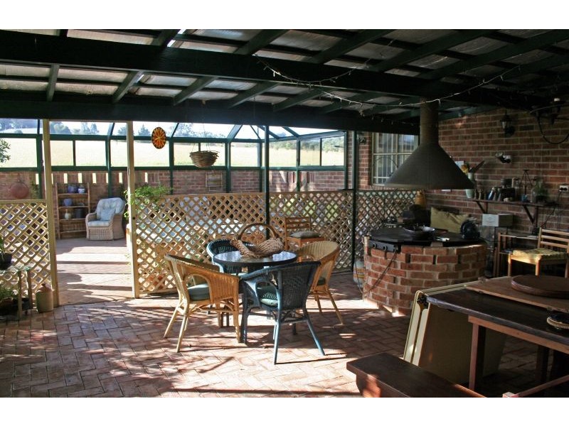 74 Wilderness Road, Lovedale NSW 2325