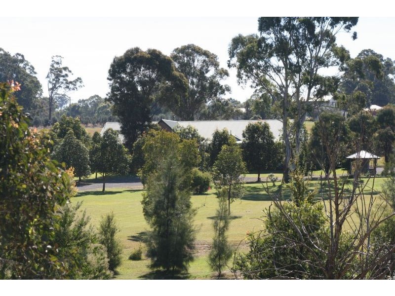 74 Wilderness Road, Lovedale NSW 2325