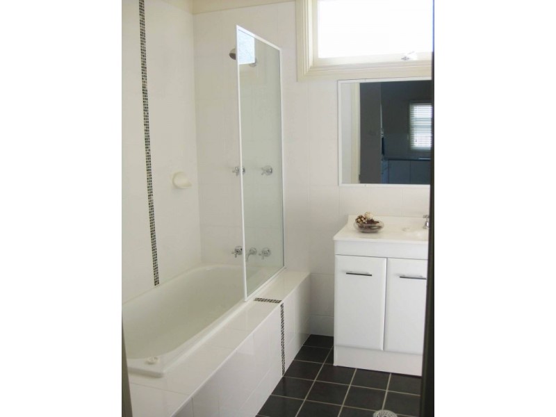 21 Ferguson Street, Cessnock NSW 2325