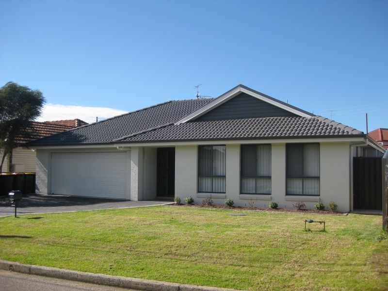 2 Alexander Street, Cessnock NSW 2325