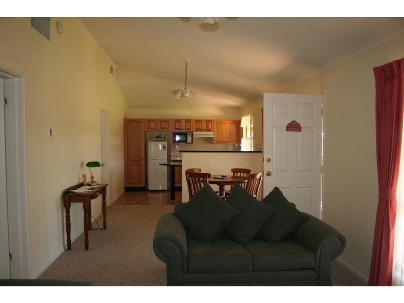 168 Palmers Lane, Pokolbin NSW 2320