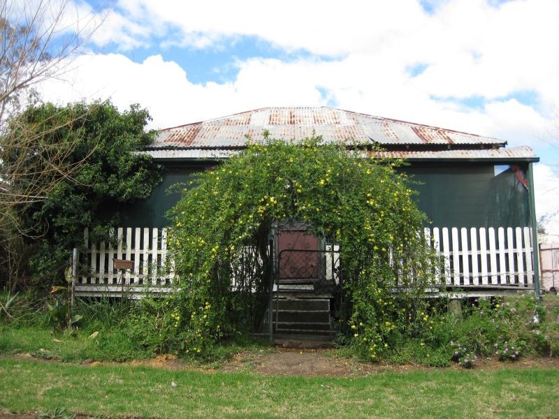 37 Wollombi Road, Millfield NSW 2325