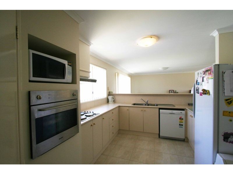 22 Woodbury Lane, Abermain NSW 2326