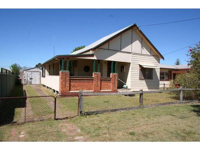 25 Shedden Street, Cessnock NSW 2325