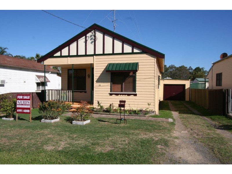 11 Daniel Street, Cessnock NSW 2325