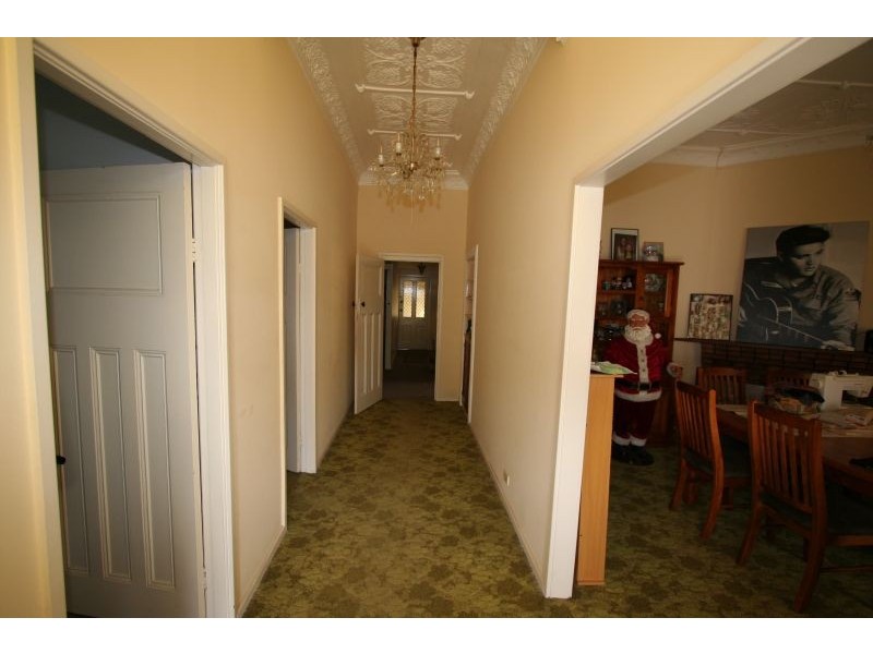 110 Wollombi Road, Cessnock NSW 2325