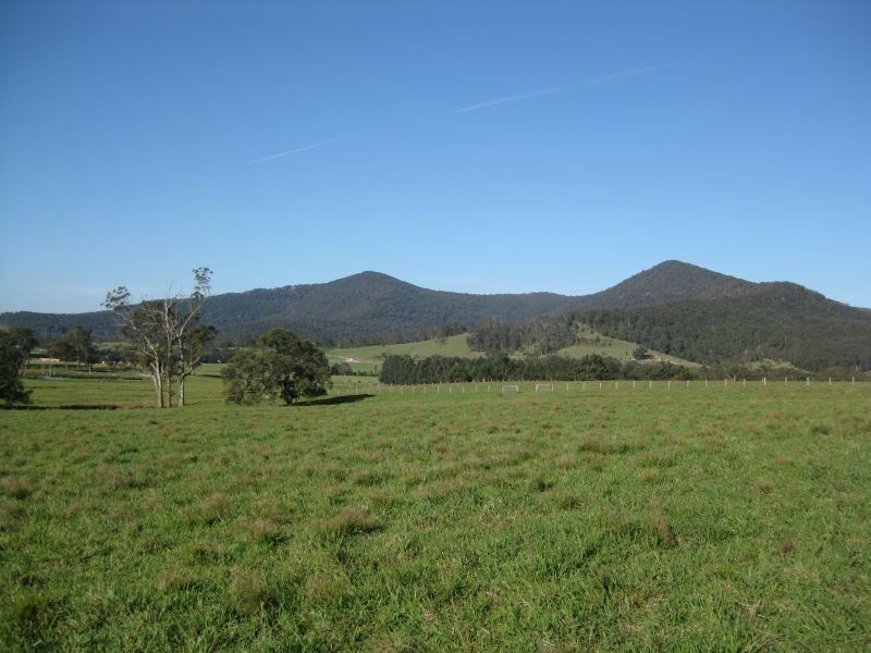 192 Gills Road, Brunkerville NSW 2323