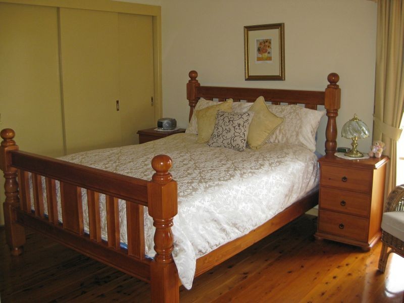 155 Barraba Lane, Quorrobolong NSW 2325