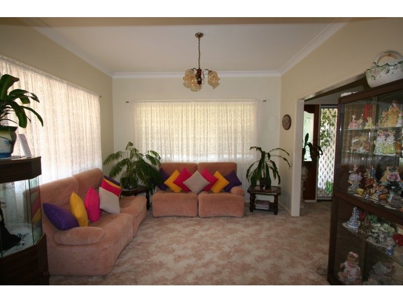 78 Desmond Street, Cessnock NSW 2325