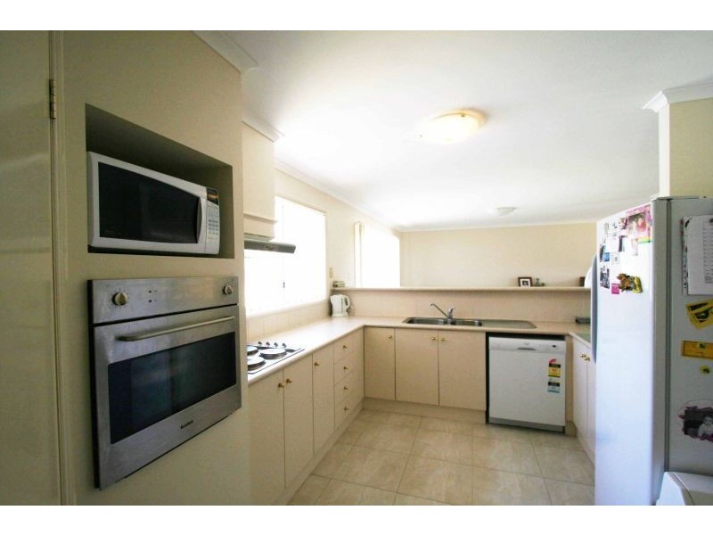 22 Woodbury Lane, Abermain NSW 2326
