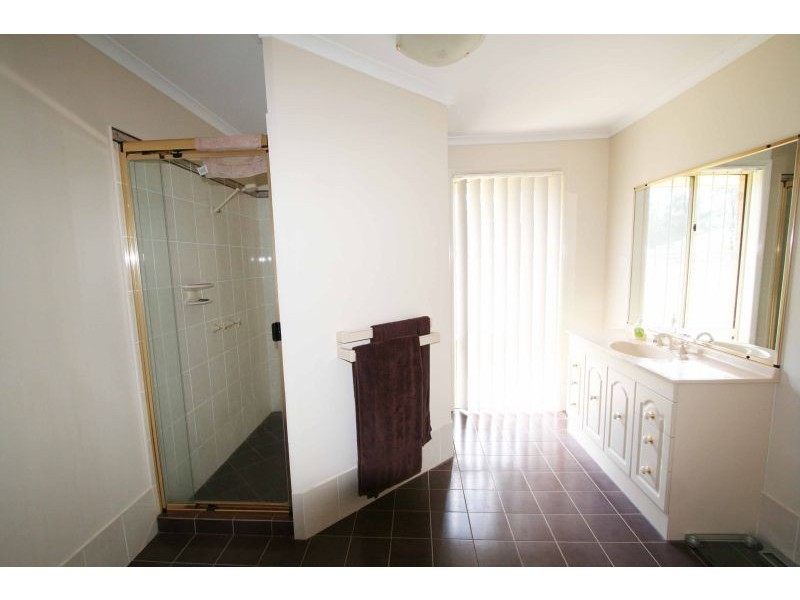 22 Woodbury Lane, Abermain NSW 2326