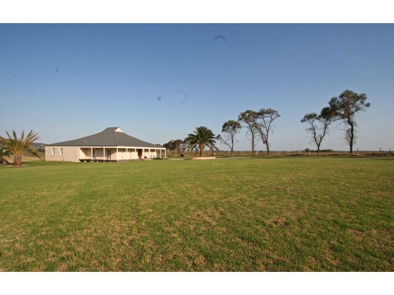 362 Luskintyre Road, Luskintyre NSW 2321