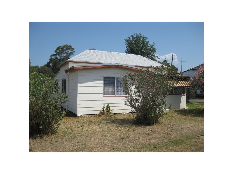 1 Daniel Street, Cessnock NSW 2325