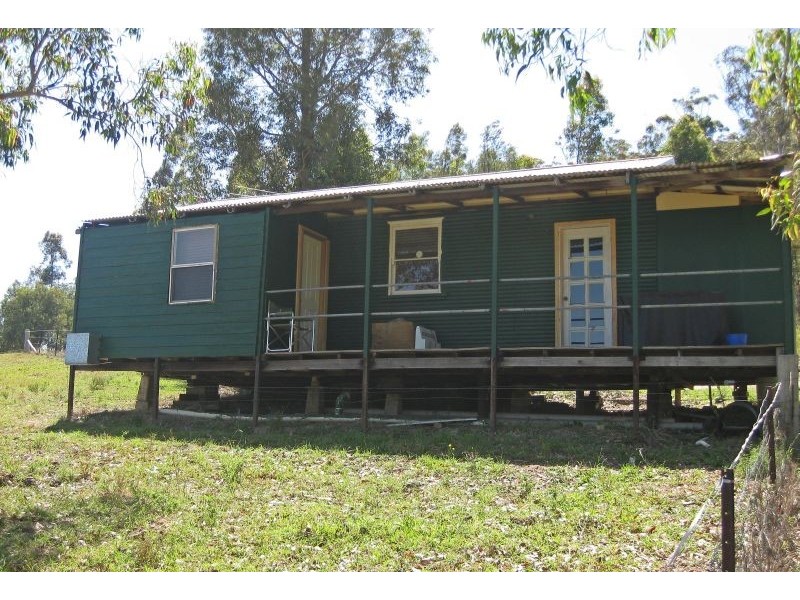 374 Lake Road, Elrington NSW 2325